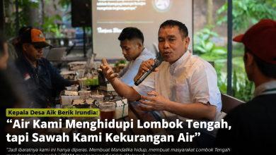 kepala_desa_aik_berik